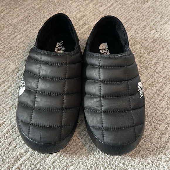 Men’s The North Face ThermoBall Traction V Mules main image 6